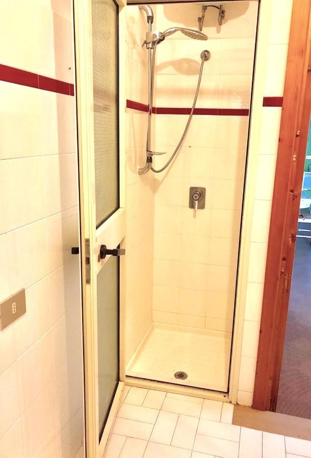 קאסטלסארדו Apartment Arianna 150Mt From Beach מראה חיצוני תמונה