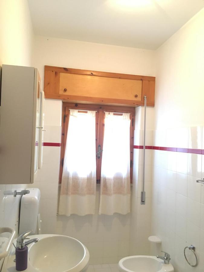 קאסטלסארדו Apartment Arianna 150Mt From Beach מראה חיצוני תמונה